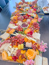 Load image into Gallery viewer, Graze Table Shopping List