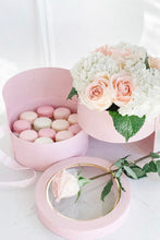 Load image into Gallery viewer, Mother’s Day Grazing Box
